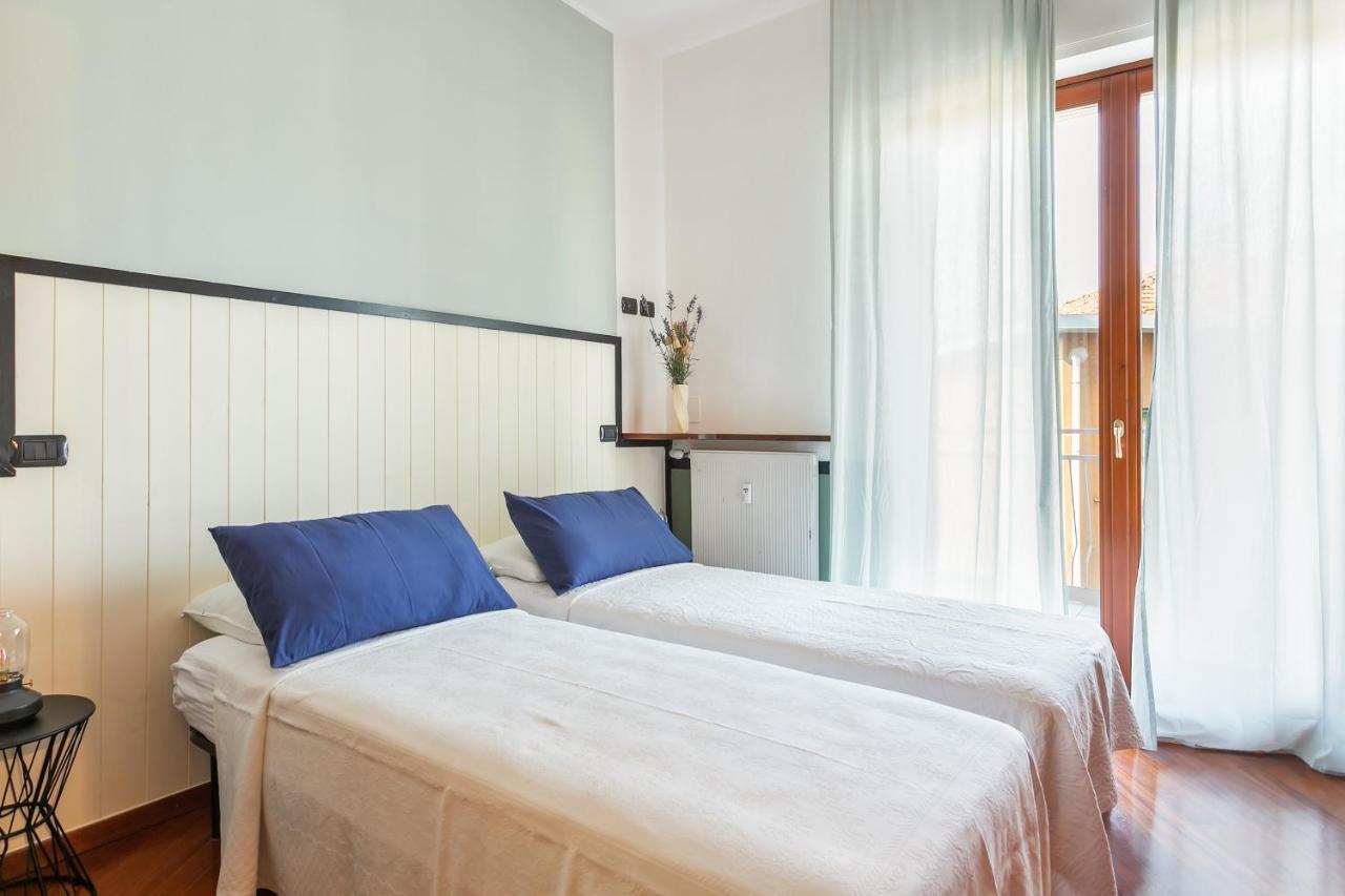 Santa Chiara Apartment By MyhomeinКомо Екстер'єр фото