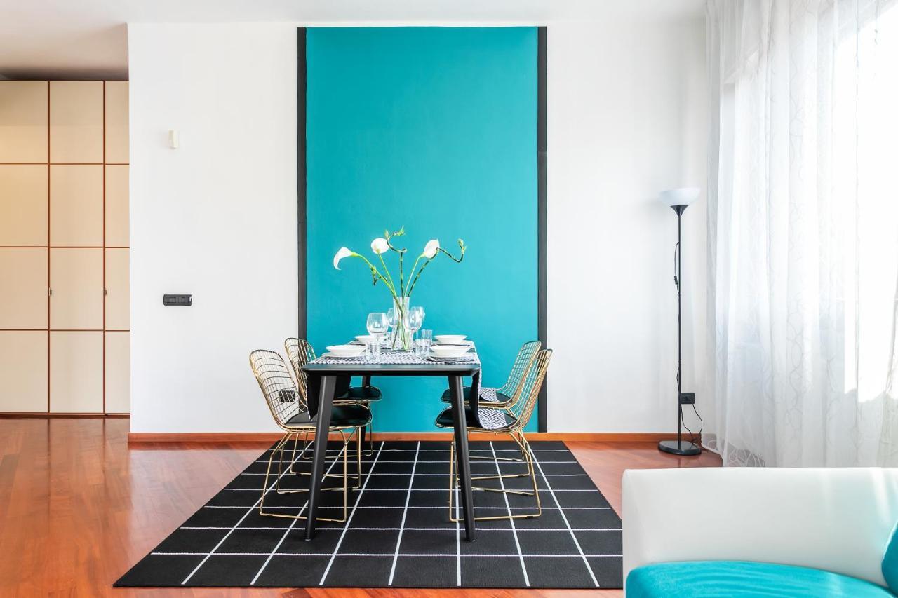 Santa Chiara Apartment By MyhomeinКомо Екстер'єр фото